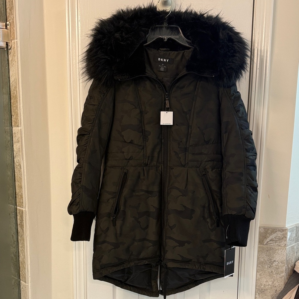 DKNY Women's Camouflage Puffer Coat with Fur Hood